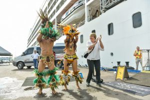 Mais de 1,1 mil turistas desembarcam em Manaus a bordo do cruzeiro M/S Seven Seas Mariner