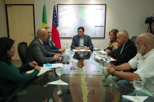 Imagem da notícia - Wilson Lima reúne com diretores de companhia que vai operar rota Manaus-Caracas-Margarita