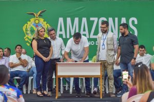 Imagem da notícia - Wilson Lima firma parceria com Unicef para combater exploração sexual de crianças e adolescentes no Festival de Parintins