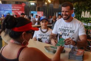 Imagem da notícia - Festival de Parintins 2024: Amazonastur inicia entrega do Passaporte Parintins