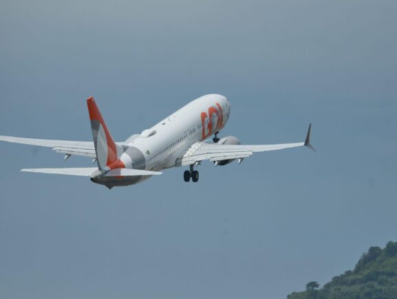 Nova rota internacional da GOL conecta Manaus a Bogotá com voos diretos