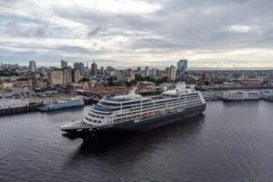 Imagem da notícia - Temporada de Cruzeiros 2024/2025: Azamara Journey visita pela primeira vez o Amazonas