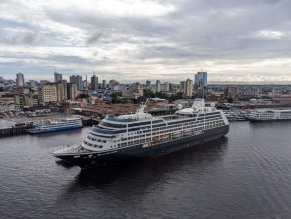 Temporada de Cruzeiros 2024/2025: Azamara Journey visita pela primeira vez o Amazonas