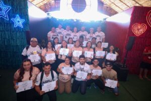 Imagem da notícia - Festival de Parintins 2025: Amazonastur e Cetam certificam 24 novos guias de turismo em Parintins