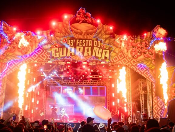 Festa do Guaraná consolida Maués como destino turístico e registra alto índice de satisfação